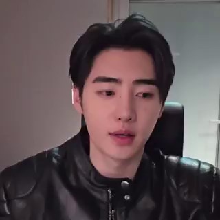 how sunghoon said he got tired more easily now because he’s getting older EVEN THOUGH HE’S ONLY 24 YEARS OLD 😭😭🐧: “the track inside the rink is 400 meters but if you run around the outside, it’s probably about 500 meters.”🐧: “i used to run 10 laps there every evening before going home because my coach made me and i’d run those 10 laps almost at full sprint that’s how much i had to run to even start feeling tired back then.”🐧: “but now…”🐧: “i get tired even after running just a little.”🐧: