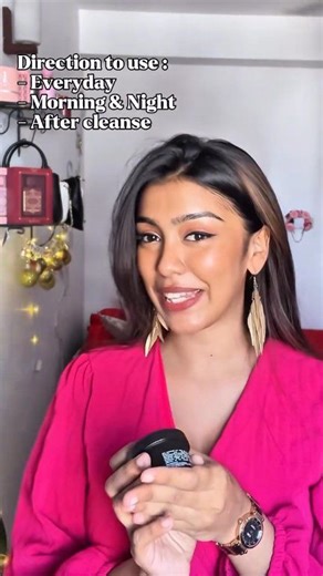 Burning the midnight oil this Christmas season and noticing dark circles under your eyes? 🐼✨ Enriched with Aloe Vera, Algae Extract, and Jojoba Oil, Biseka Herbal Under Eye Cream provides deep nourishment to the delicate skin around your eyes. When applied twice daily on a cleansed face, it helps reduce dark circles and fine lines, leaving your eyes looking refreshed, bright, and well-rested. 🥰💖 🛍 Order Now: www.biseka.co 📍 Visit us: Nugegoda, Galle, Kandy, Gampaha, Negombo 📱 WhatsApp: 071