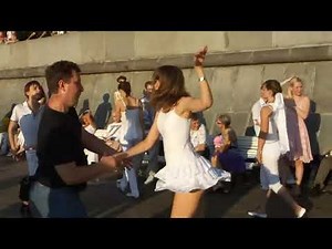 Skirt Wind - Pleasant wind -Sweet Funny Skirt Fail Dancing 2020