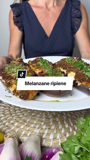 Melanzane ripiene con prosciutto e scamorza