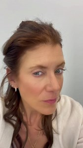 163K views · 2.4K reactions | Who knew glam was as easy as doing a #tiktok trend 路‍♀️ Getting ready behind the scenes at the Boyfriend Perfume photo shoot  | Kate Walsh | Facebook