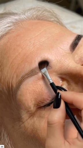 ACHADINHOS DIRA on Instagram: "LINK NOS STORIES OU COMENTA “EU QUERO “ PARA RECEBER O LINK 💗 🌺 Produto 2.0000 SIGA NOSSO PERFIL✨ para não perder nenhum achadinhos top 💞✨ 🚨O Link te encaminha direto para o produto na loja sempre disponível e 3 lugares para acessar : ♥️Link nos story por 24 hrs 💞Link na minha bio 💫Link nos destaques 281-381 🛍️Da shopee diretamente para : ✨Compartilhem com os amigo/a esse achado para aproveitar esse achadinho : #shopee#gel"