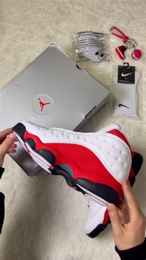 Air Jordan 12 Unboxing, Detail Review & Daily On Feet Matching #AirJordan12 #sneakers #aj12
