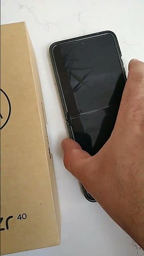 Motorola razr 40 screen problems