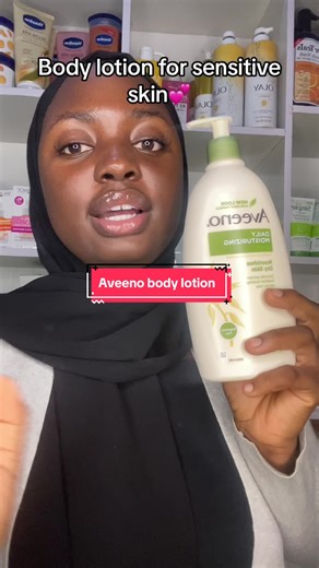 Aveeno Daily Moisturizing Lotion - Soothing Body Skincare