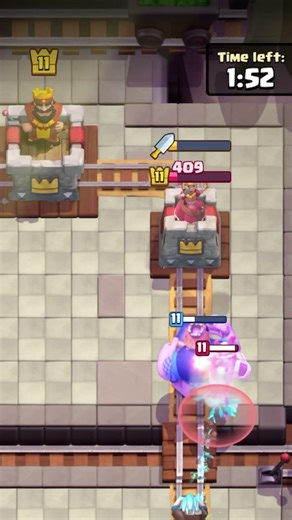 Royal Giant VS Dagger Duchess in #clashroyale