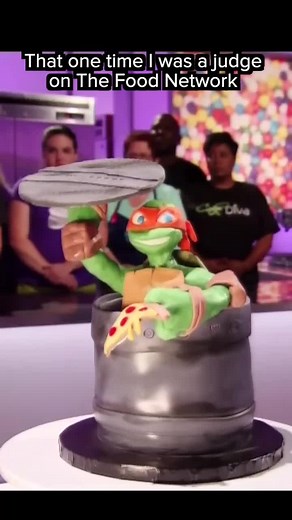 Michelangelo Wins Cake Wars on Ninja Turtle Week