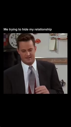 Film Verse on Instagram: "🎬 Friends 1994 ‧ Sitcom/Comedy ‧ 10 seasons 📜 Storyline Friends is the classic sitcom about six young adults living in Manhattan, learning life lessons, facing career ups and downs, navigating love, and always leaning on each other like family. From coffee shop hangouts to unforgettable holiday episodes, the show mixes sharp humor with real heart as the group grows from their 20s into their 30s together. 🎞️ Title Info ☕ Friends: One of the most beloved sitcoms of all