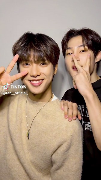 TAN (@tan__official_) - Meet TAN's Jaejun and Taehoon: Kpop Stars!