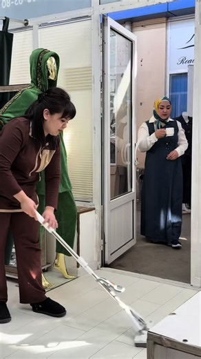 Bizning manzil: Bek baraka 12-qator 473-magazin Murojat uchun: ( 99888)703-34-43 Lichka: @softon_brend SOFTON KIYIMLARI YAXSHI KUNINGIZDA HAMISHA SIZ BILAN❤️