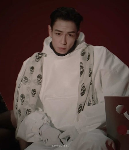 #TOP // ALBUM OF THE YEAR‼️‼️🗣️🗣️ // scn: youtube audio: me // #choiseunghyun #topedit #topbigbang #anotherdimension bigbang top edit fyp foryoupage choiseunghyunedit