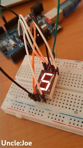 7 segment display using Arduino #7segmentdisplay #arduino #arduinoproject