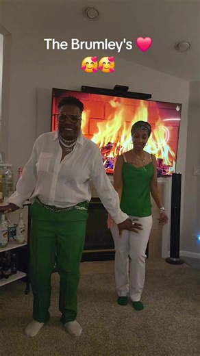 #teamvirgos♍️ #tictockviral #fyp #lgbt🌈 #linedance @Pattypoo @Duke4 @ Bruno mars