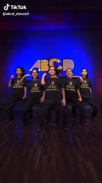 123 hit it 🎧🎧🔥 #foryou #fyp #viral #trending #tiktok #dance @TikTok @ABCD_dance @ABCD_dance @ABCD_dance