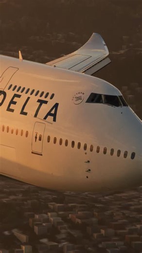 Delta’s mighty B747 touching down ✈️ A classic queen of the skies making a smooth landing. Aviation history in motion. #aviation #delta #747 #landing #fblifestyle flywithhuntar | Airplanehuntar