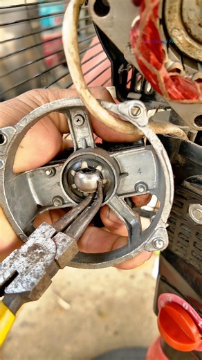 Super Easy Electric Fan Bushing Replacement at Home #shorts #fanrepair #electricfanrepair