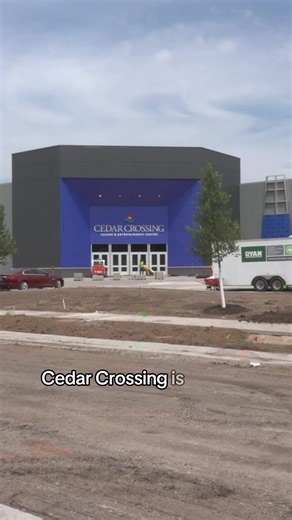 Cedar Crossing Casino & Entertainment Center is looking to hire hundreds of workers as the new Cedar Rapids casino gets closer to opening its doors. Full story on our website.