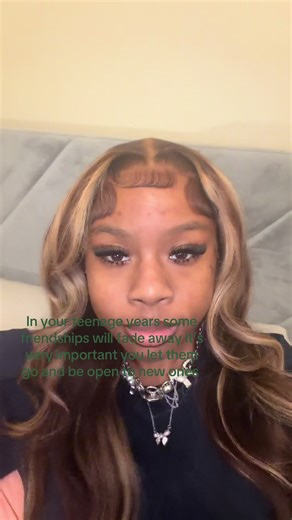 I'm about to be 20 & still can talk to my friends from elementary school & I still love all of them, my friendships are genuine, people change!