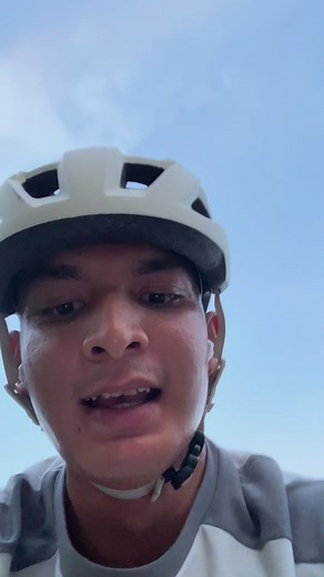 9.3K views · 312 reactions | Behind the scenes of a Downhill/Enduro racer HAHAHAHAHA TRAINING VLOG!! #Foxracingph | KimiGrande | Facebook