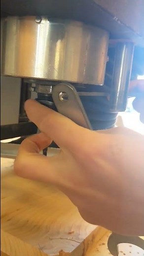 How to Change the Bit on a CNC Router