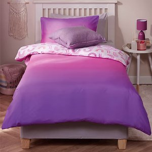 Head to PEP Home for gorgeous reversible duvet cover sets. When you want a new look, you can just flip it! ✨ SB microfibre ombre duvet cover sets R99.99 per set STYLE: EAE53 ¾ microfibre ombre duvet cover sets R139.99 STYLE: EAE55 DB microfibre ombre duvet cover sets R159.99 STYLE: EAE59 SB microfibre fitted sheets R59.99 STYLE:DYE75 SB base covers R59.99 STYLE: DYI14 Filled scatter cushions (50 × 50 cm) R79.99 STYLE: DZS53 Bell table lamps R99.99 STYLE: EAG35 Side tables R279.99 STYLE: DXR62, D