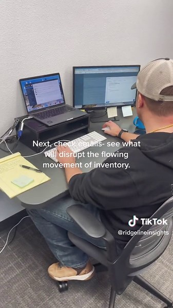 A Day in the Life of a Supply Chain Manager