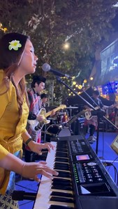 Jaranan - East Java 🇮🇩 #pianist #musician #stellaarisandy #lagudaerah #musiciansofinstagram | Stella Arisandy