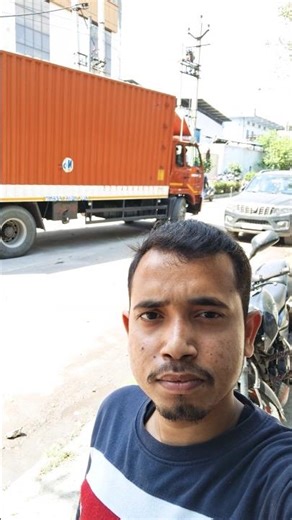 "कंपनी से निकला विशाल ट्रक 🚛 | Full Industrial Vlog | Big Truck Loading & Exit Scene"