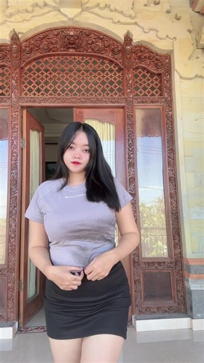 Stylish Crop Top Outfits for Women