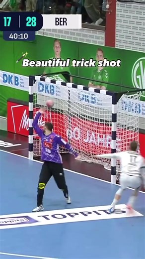 Handball Player's Smooth Moves in Daikin HBL Match
