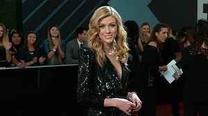 Katherine McNamara - E! People's Choice Awards Glambot