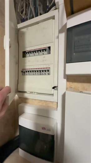 Solutions for complete autonomy during a blackout