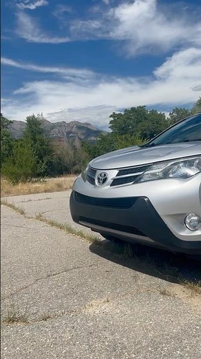 2014 Toyota RAV4 Limited AWD silver 155K miles ￼