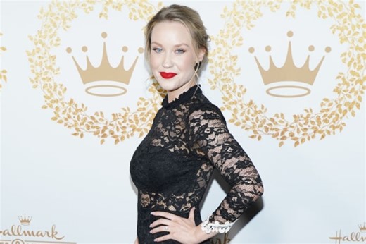 How to watch Hallmark’s ‘The Perfect Setting’ movie premiere for free today