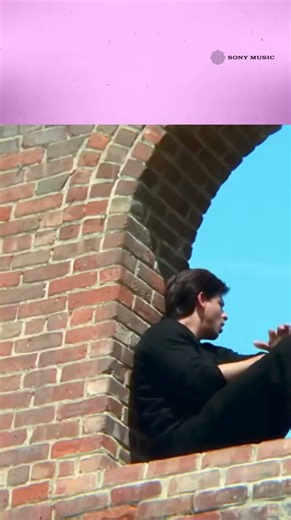 21K views · 603 reactions | Kal ho naa ho, dukh khatam nahi hota 沈 | Sony Music India | Facebook