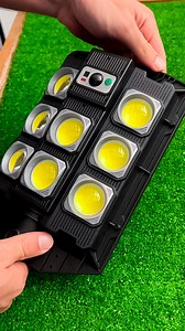 1.6M views · 19K reactions | Este panel solar LED ilumina toda la calle sin gastar 1 centavo | Soy el Barone | Facebook