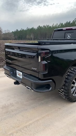 Mirror affect #fyp #fypシ #viral #bubbatruck🌾 #trucktok #mudgrapplers #grappaholics #bubba #underseatbox #sundownunofficial #cleannsimple #basshead #foryou #sundownaudio #viraltiktok