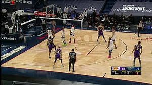 Kuz with the backboard self-assist! 💪 | Spectrum SportsNet