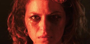 Actress Alia Shawkat on Bold Projects, 'Broad City' & Being Queer in America