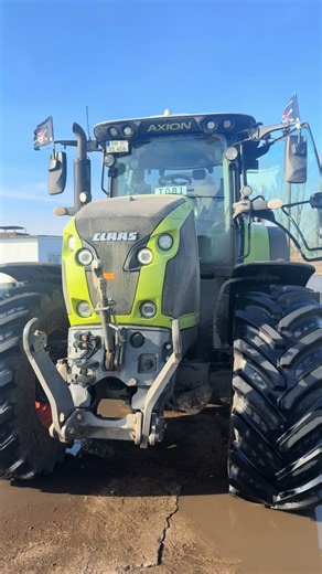Claas Axion 810 and Gülleballern with Colleagues