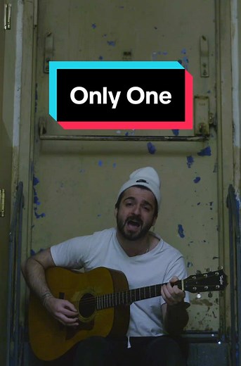 Here I go… Scream my lungs out & try to get to you You are my only My only one ❤️ #punk #singing #onlyone #yellowcard #2000s #nostalgia #throwback