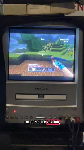 Playing #Minecraft on a #CRT