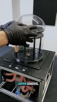 I put URANIUM on the table and this happened ☢️ (visible radiation) #shorts