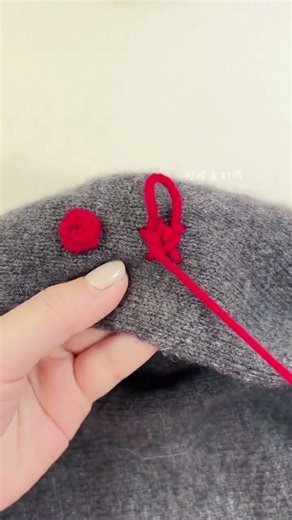 Rose tutorial It turns out that embroidering roses is so simple. Once you master it you ca