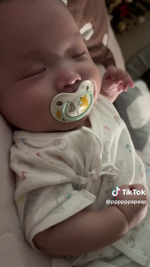 赤ちゃんの寝かしつけ方法とライフスタイル
