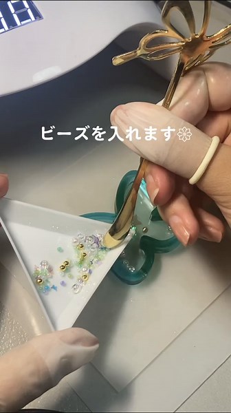 蝶のシェイカーを作りました🦋‪ #シェイカー #シェイカーレジン #ハンドメイド#オーダー#レジンキーホルダー#キーホルダー