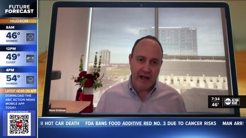 Cyber expert weighs in on how to verify fake, AI-generated information