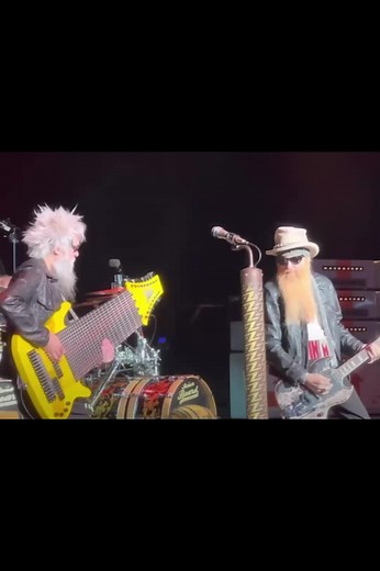 ZZ Top Live Performance: Rock Icons at Their Finest