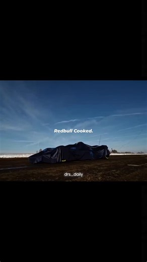 DRS_DAILY on Instagram: "Absolute Peak 📈📈 . Oracle Red Bull Racing’s 2026 Formula 1 livery reveal marked a bold new chapter for the team as it showcased the look its RB22 challenger will carry into the upcoming season at a high-profile launch event in Detroit, Michigan. The design reflects a fresh direction with a glossy, throwback-inspired colour scheme that combines deeper blue tones and crisp elements to celebrate both Red Bull’s heritage and its new partnership with Ford as the team begins