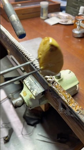 How a Cuban chain is properly secured — high-hardness rubber method.🔥👌